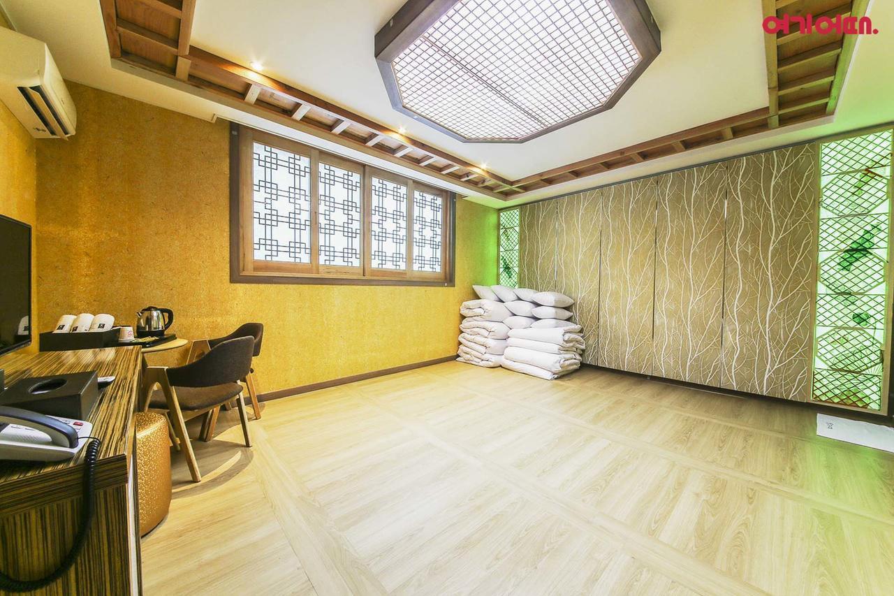Jeonju Hanok Hotel Kung Exterior photo