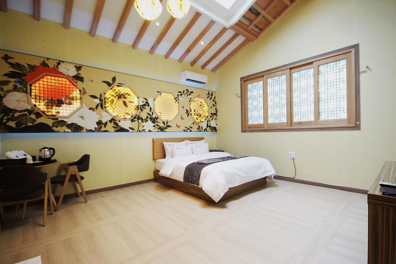 Jeonju Hanok Hotel Kung Exterior photo